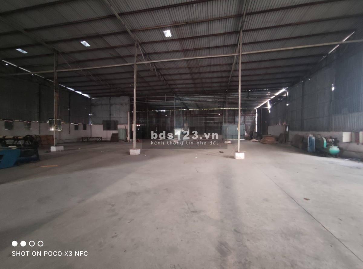 Cho thuê kho dtsd 1500m2 gần đường Hoàng Hữu Nam, phường Long Bình, Quận 9, TP.HCM