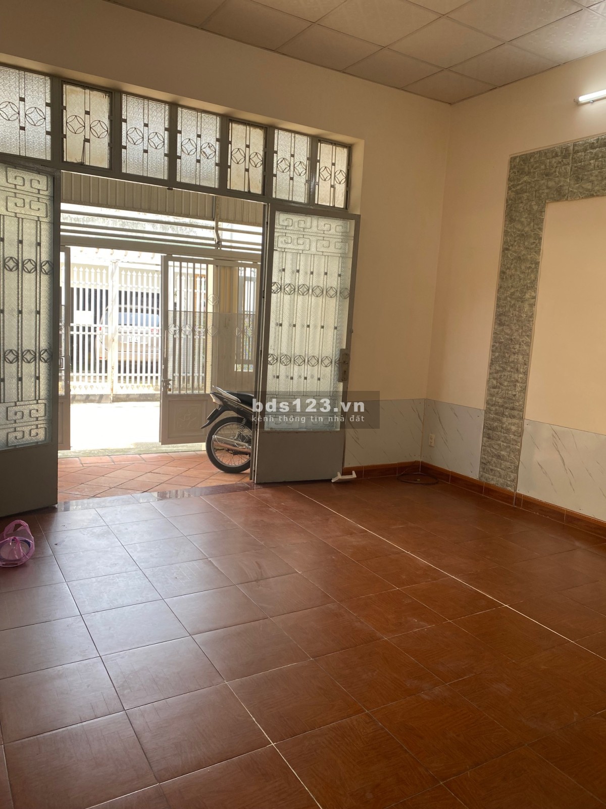 Cho thuê nhà DT: 65m2 đường xe hơi khu Nguyễn Thị Định, Thạnh Mỹ Lợi, Q2