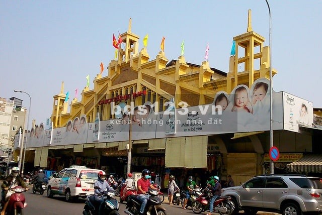 Bán Gấp MT Hai Bà Trưng, Q.1, 4.2 x 17.5 mét HĐT 80tr/th, 45 tỷ thương lượng.