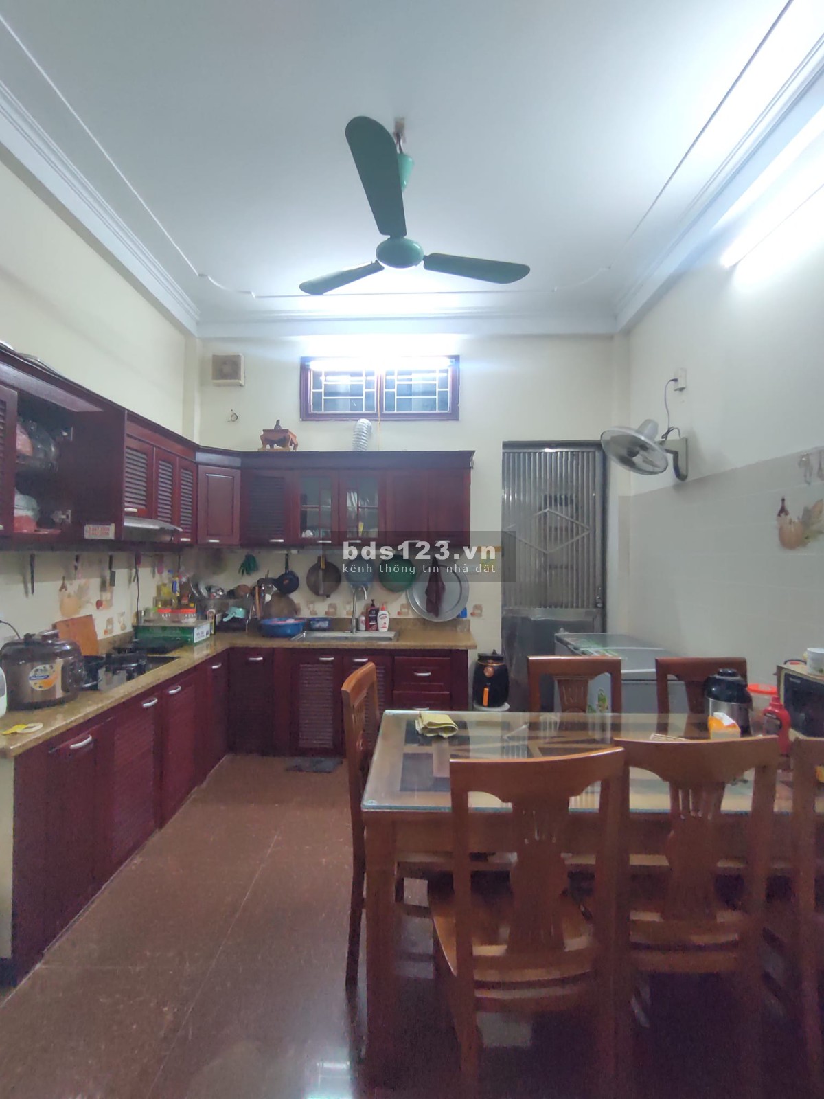 Bán nhà phố Đại Từ (Gần đường Giải Phóng) DT: 65m2 x 4T, giá 6.5 tỷ, ô tô gần cửa