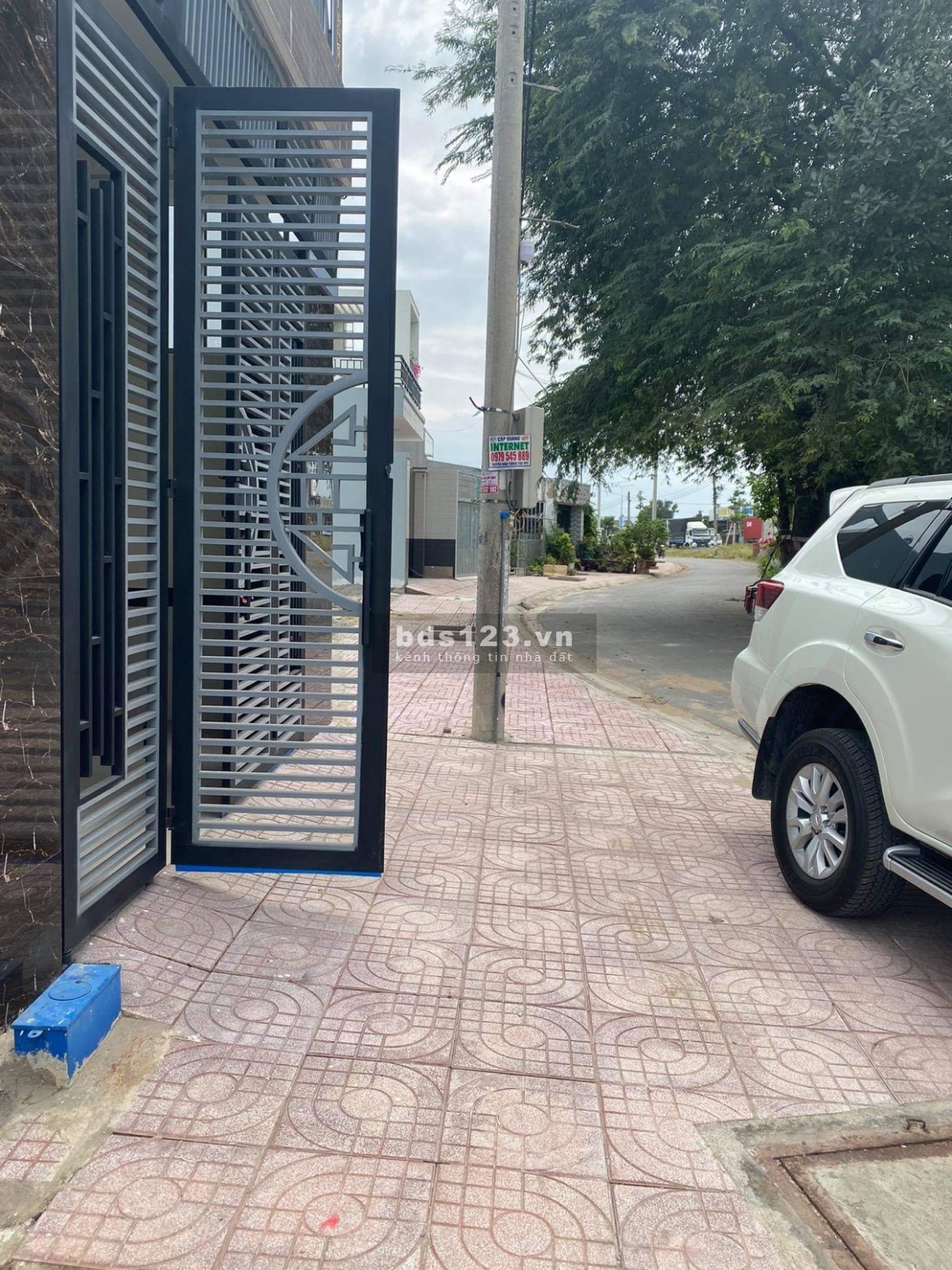 Bán nhà thành phố Dĩ An Bình Dương liên hệ 0909862871