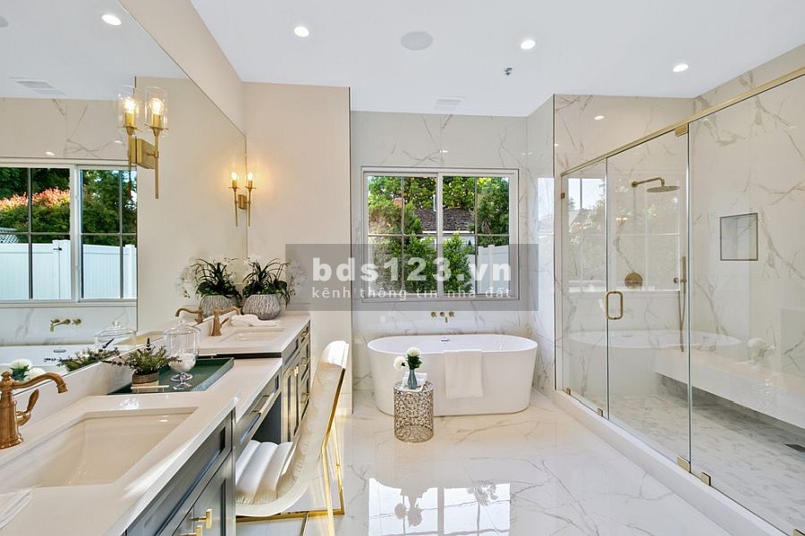 746m2 đất biệt thự mặt tiền sông, Nguyễn Văn Hưởng, Thảo Điền, Q2. Giá 200 tỷ TL. Quân 0911989098