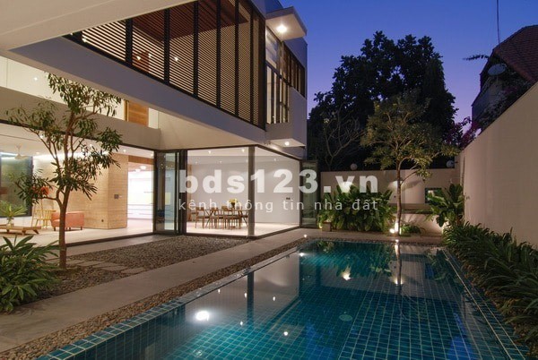 746m2 đất biệt thự mặt tiền sông, Nguyễn Văn Hưởng, Thảo Điền, Q2. Giá 200 tỷ TL. Quân 0911989098