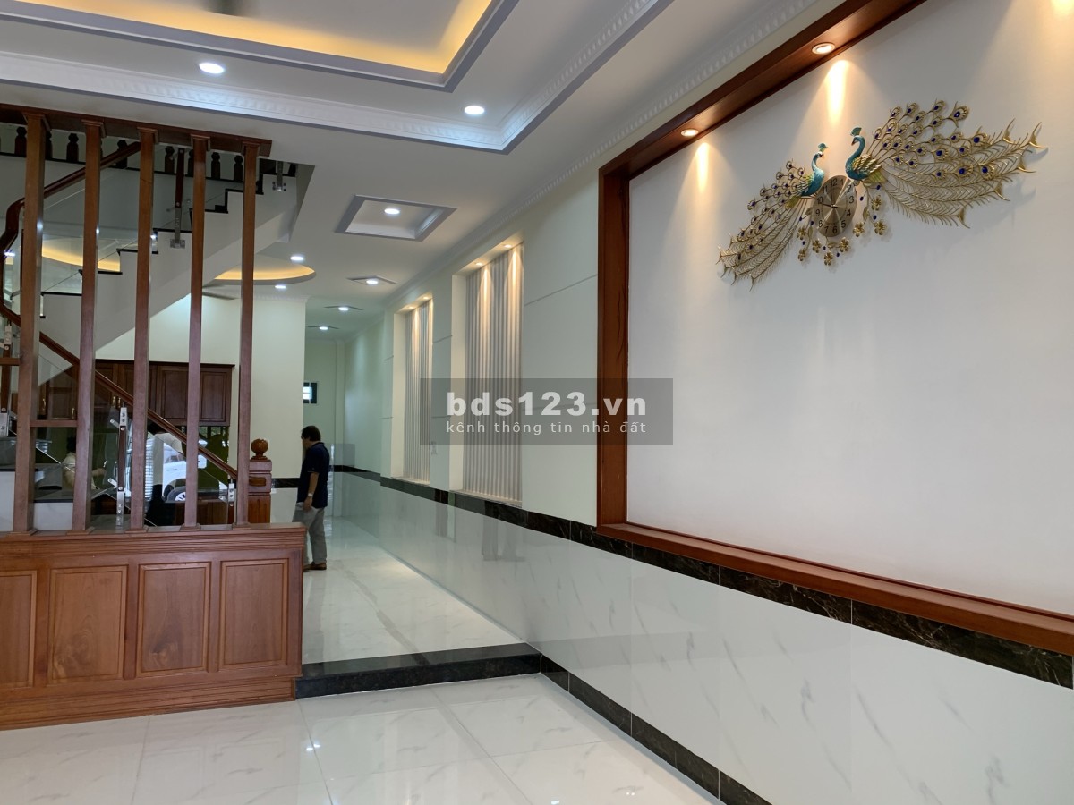 Bán nhà thành phố Dĩ An Bình Dương liên hệ 0909862871