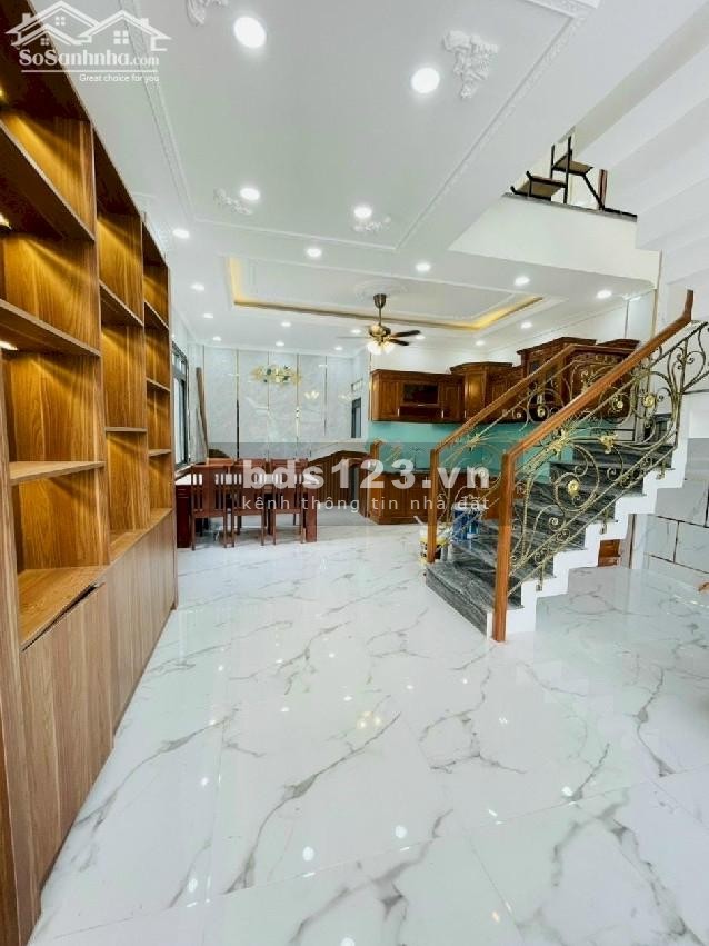 Cho thuê nhà ngõ 108 Ngọc Hà. Dt35m2x4T. Chỉ 10tr/tháng. Nhà đẹp mới tinh đủ tiện nghi