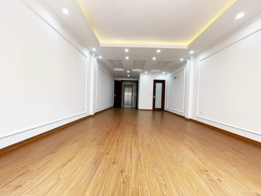 Bán toà nhà văn phòng Thái Hà trung tâm Quận Đống Đa, dtsd 60m2, 6 tầng, gara ô tô thoáng trước sau