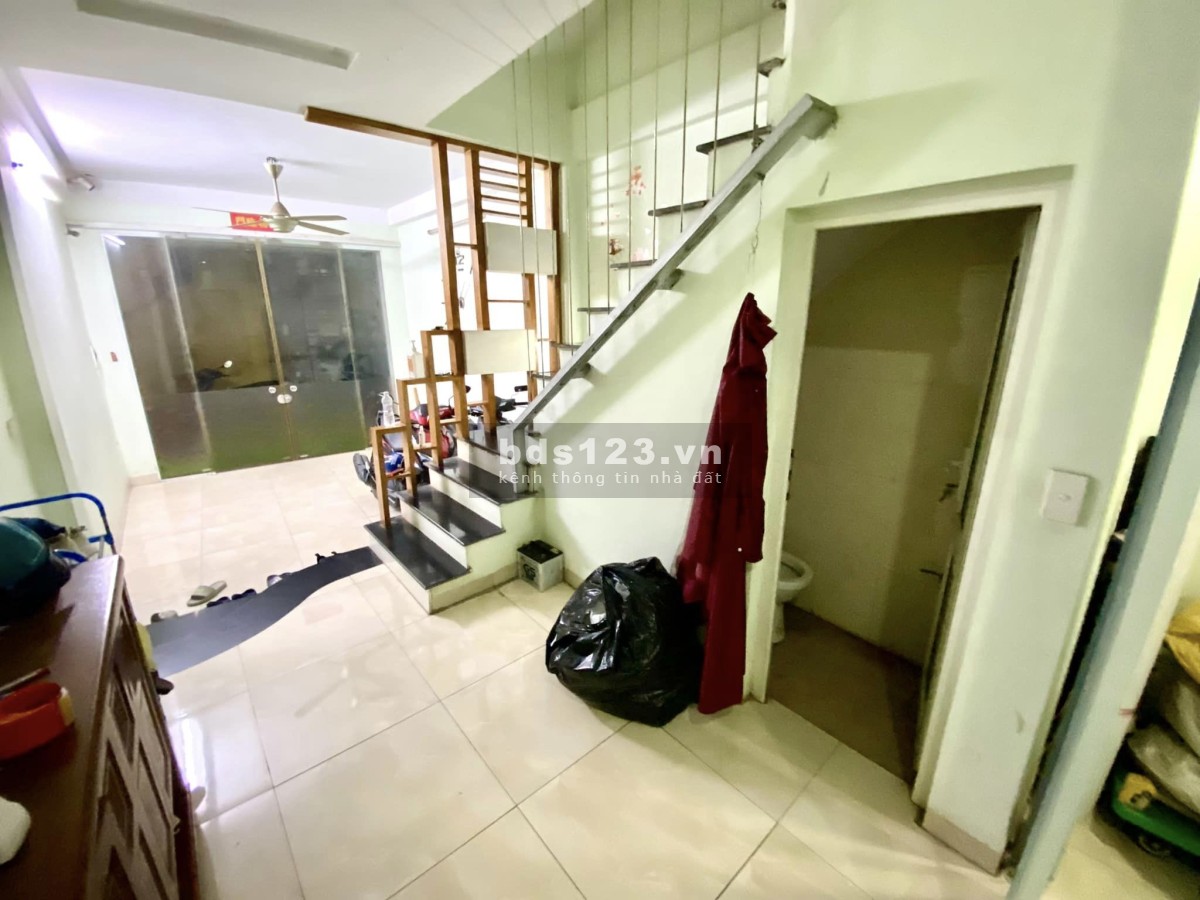 Bán nhà phố Thịnh Liệt 35m2 5tầng- ngõ rộng,kinh doanh nhỏ giá 5.1 tỷ