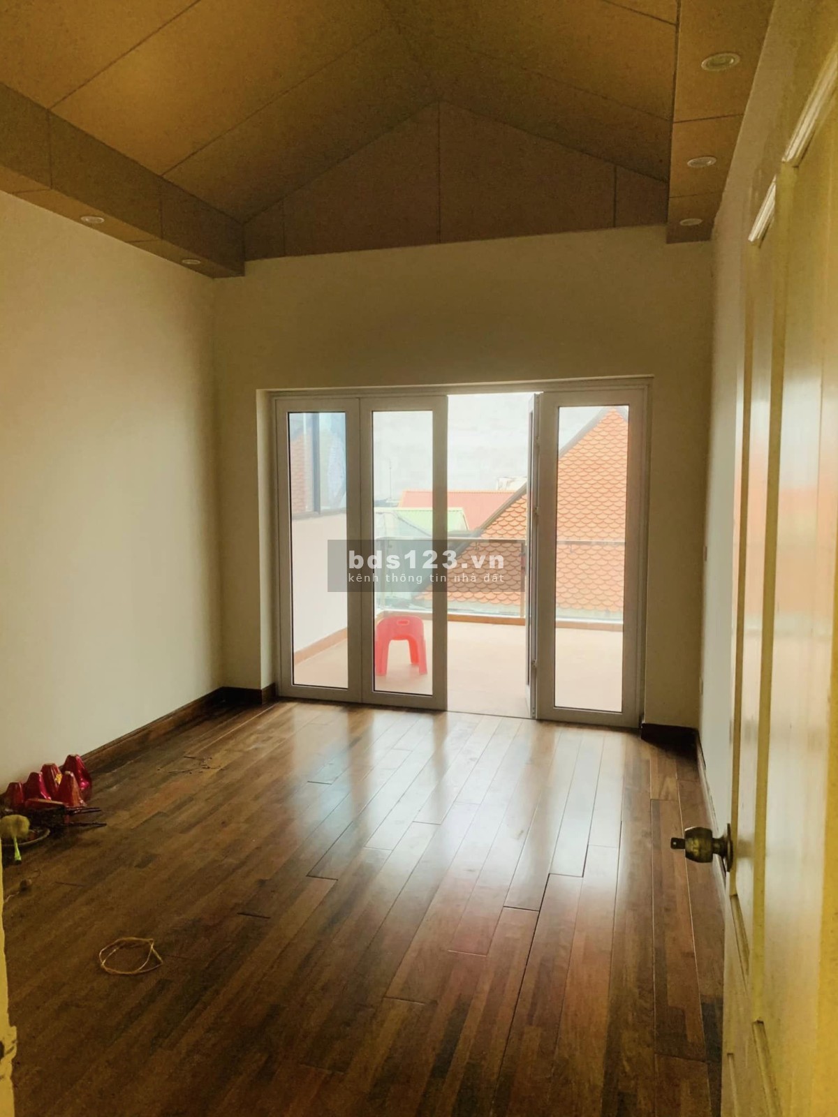 Bán nhà phố Láng Hạ, ngõ ô tô tránh, KD đỉnh, DT 56m² x 5 tầng nhỉnh giá 1 tỷ đồng