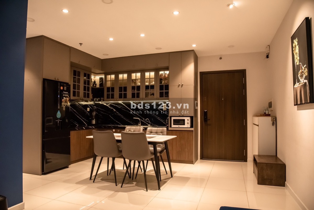 Cho thuê căn hộ cao cấp central Premium Q8. 2pn full nội thất