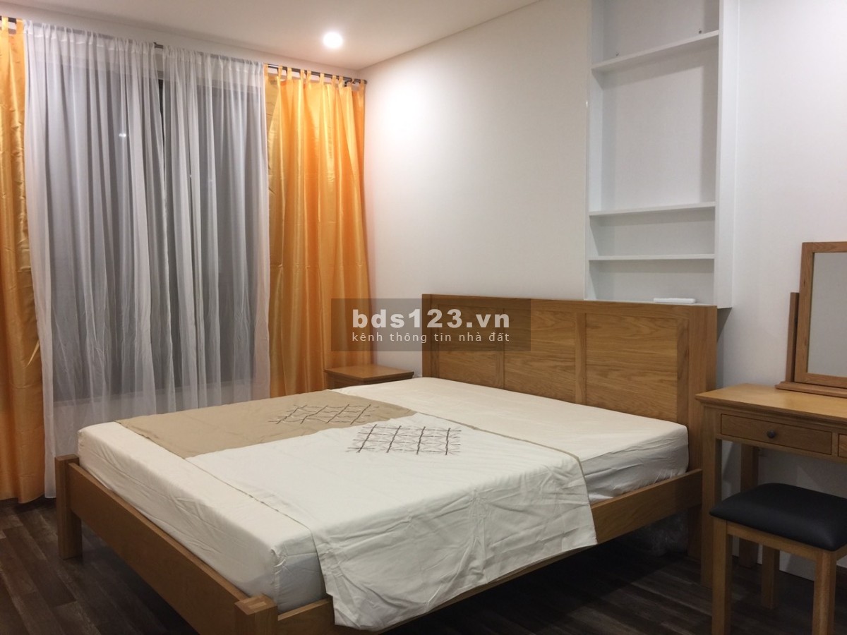 Căn hộ 2PN The Prince - có suất ô tô, cho thuê 19tr bao phí quản lý