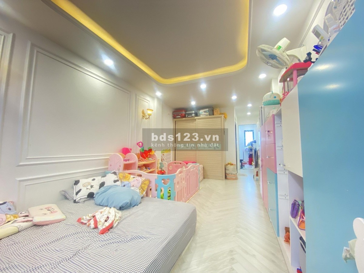 Bán nhà Vườn Chuối Quận 3 90m2 4 tầng 7PN giá nhỉnh 7 tỷ