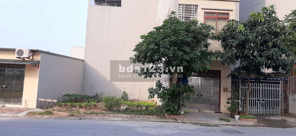 Bán mảnh đất mặt đường yên nghĩa 2 tỷ, ô tô tránh nhau thoải mái