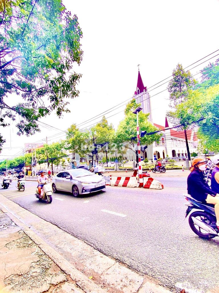 Bán đất đi nước ngoài định cư, giá đầu tư, liên hệ 0938813528