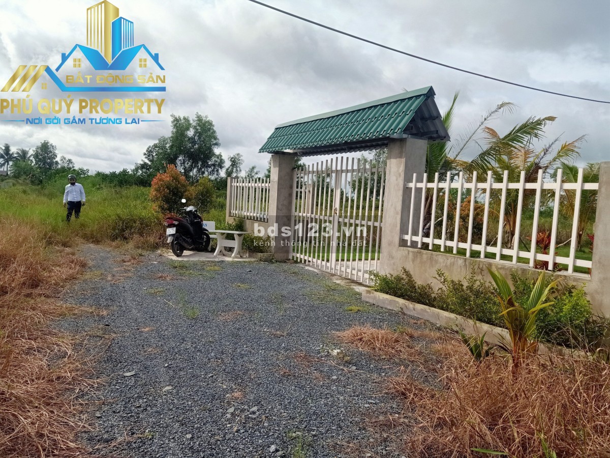 Bán đất xã Tân Thành, huyện Thủ Thừa, tỉnh Long An thích hợp làm nhà vườn, nhà yến