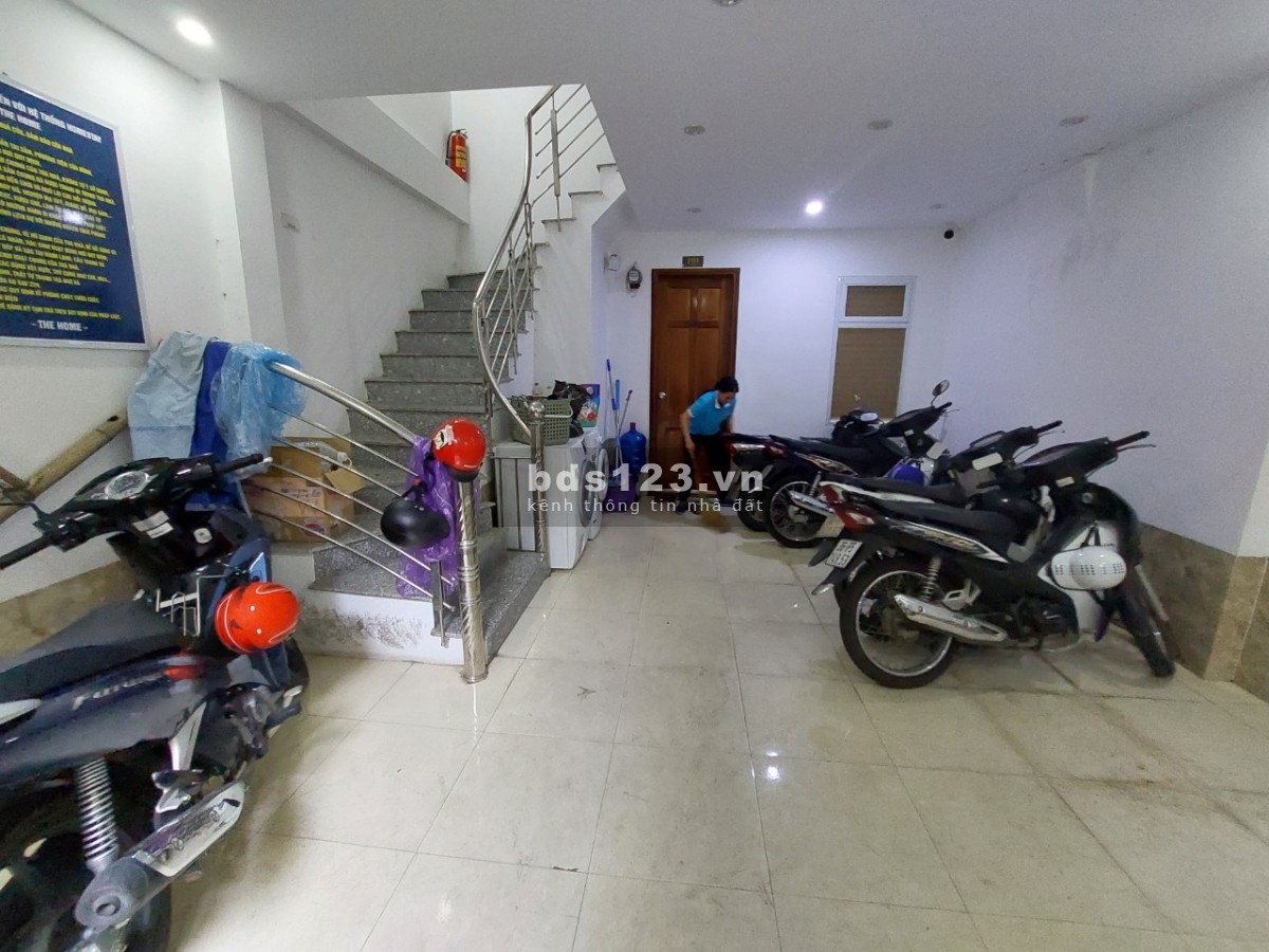Căn nhà trọ thu nhập 500 triệu/năm bán gấp giá rẻ tại Văn Quán 5.9 tỷ 0983618489