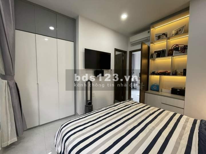 Bán nhà HXH Tân Phú gần Aeon Mall Tân Phú, DT 66m², giá 4,38 tỷ LH 0983234016