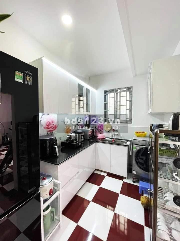 Ngang 7m Phan Đình Phùng sát đường chính giá 6.1 tỷ thương lượng