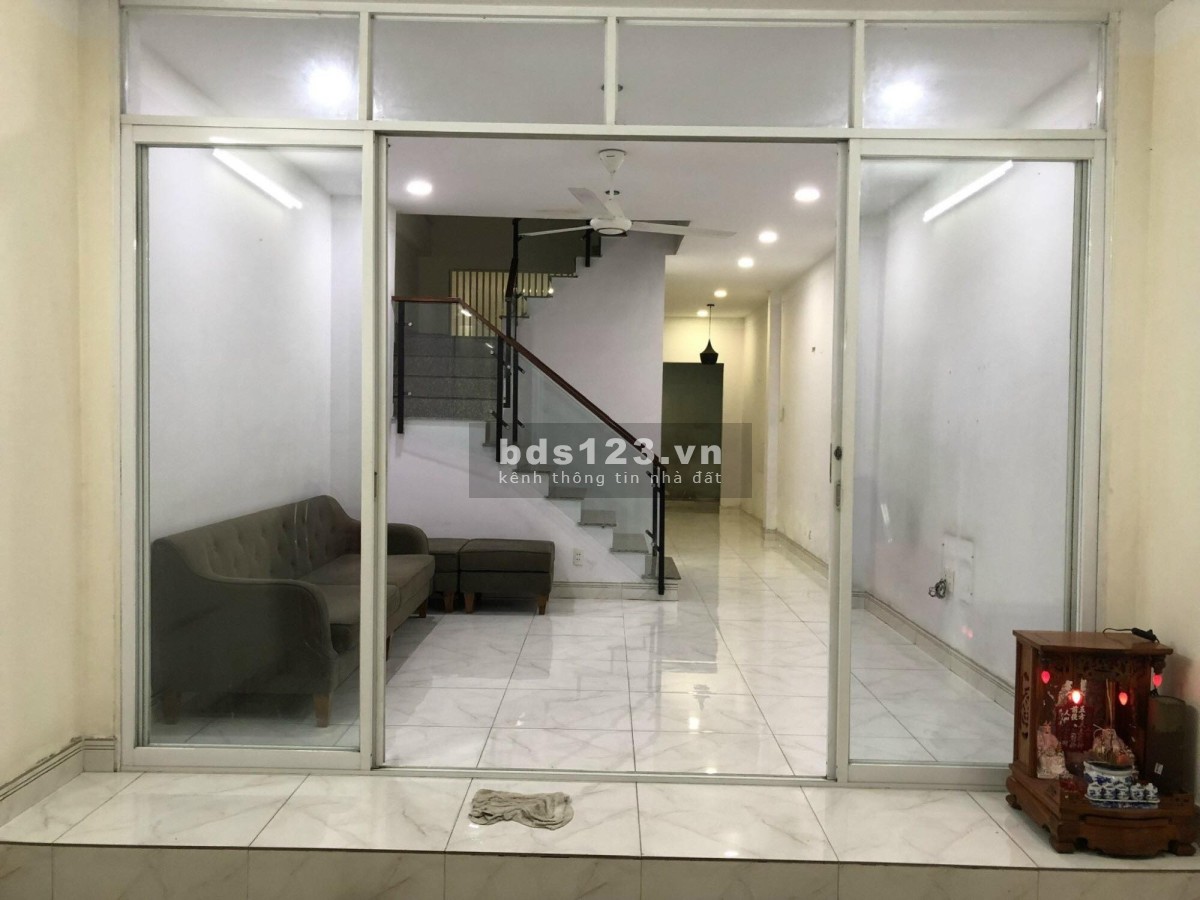 Bán nhà Hẻm Lê Văn Quới hẻm xe tải tránh, DT 72m², nhỉnh giá 6 tỷ
