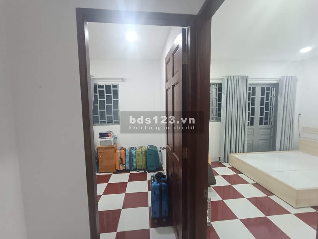 Ngang 7m Phan Đình Phùng sát đường chính giá 6.1 tỷ thương lượng