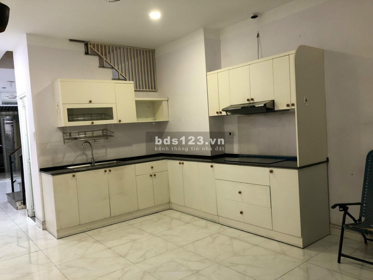 Bán nhà Hẻm Lê Văn Quới hẻm xe tải tránh, DT 72m², nhỉnh giá 6 tỷ