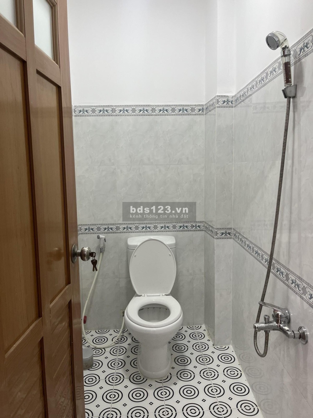 Nhà 4 tầng lung linh đường Lê Văn Quới, Quận Bình Tân, dtsd 56m2, giá 6.45 tỷ