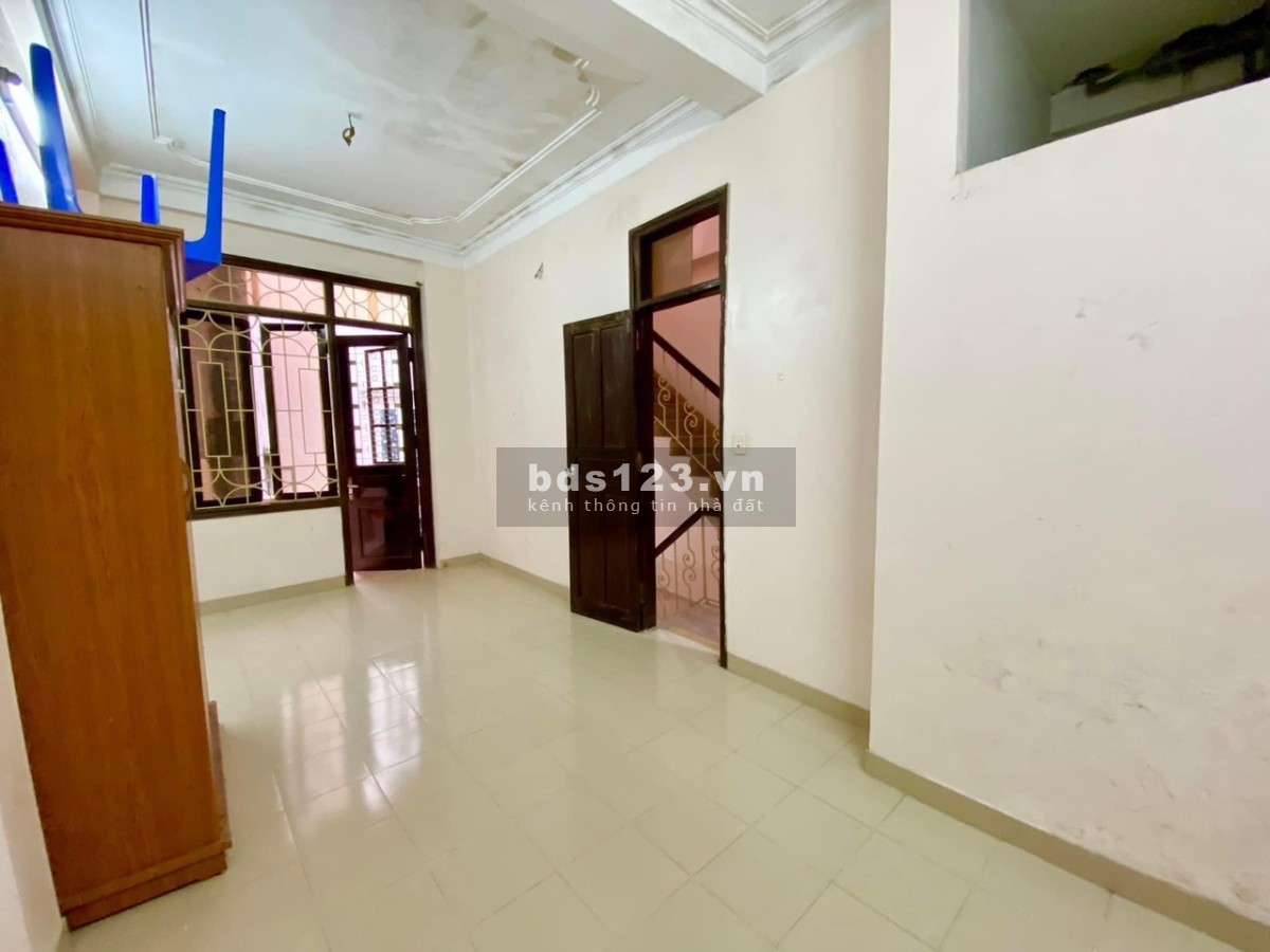 Bán đất tặng nhà chìa khoá cầm tay, chốt ngay còn kịp, sổ sẵn