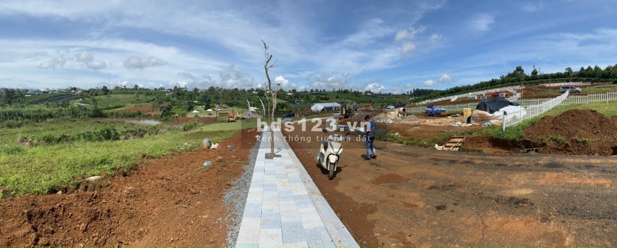 Bán đất tại phường Lộc Phát thành phố Bảo Lộc liên hệ 0853320416