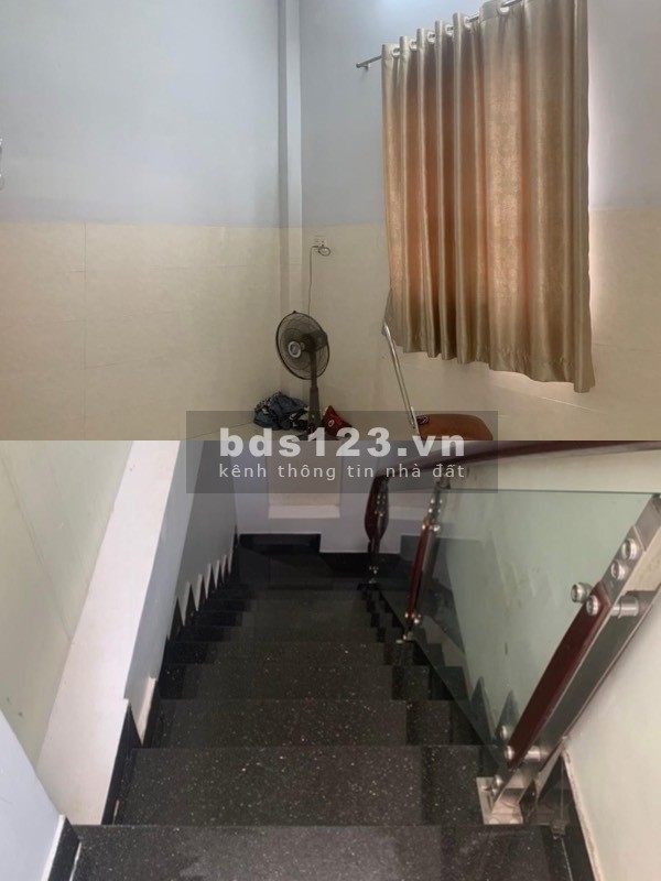 Bán nhà đẹp phường Linh Xuân, thành phố Thủ Đức giá rẻ công nhân 2009006