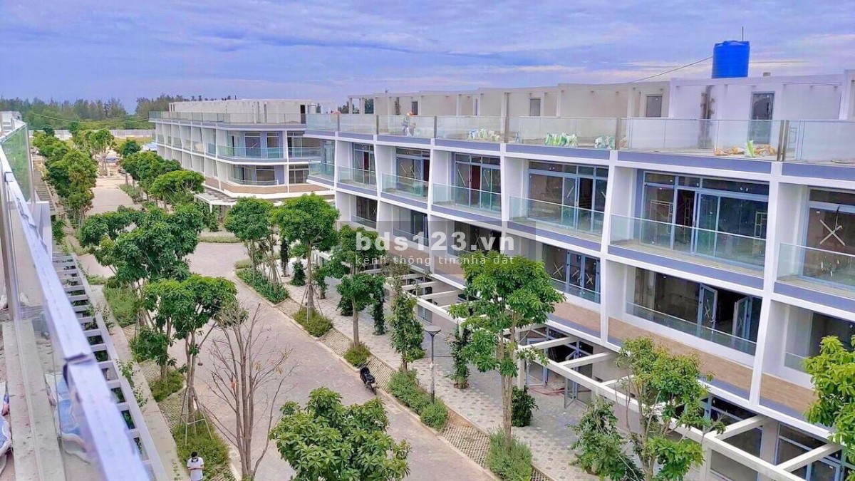 Sở hữu nhà phố biển một bước chân nghìn tiện ích tại Thanh Long bay