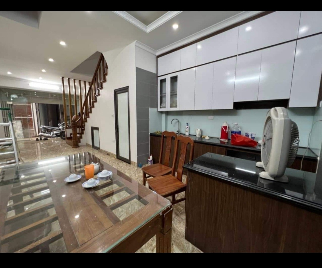 Nhà mới đẹp ô tô đỗ cửa Lê Đức Thọ, Mỹ Đình, Nam Từ Liêm, nhà 40m2, 5 tầng, giá 6.2 tỷ