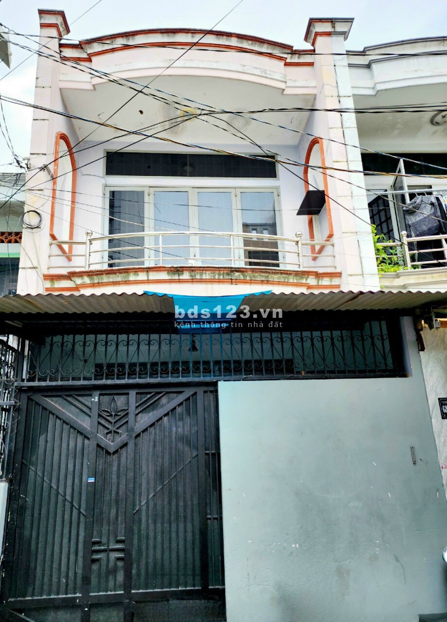 Nhà 2 lầu đường Tân Kỳ Tân Quý rộng 98m2 giá chỉ 3 tỷ 870tr