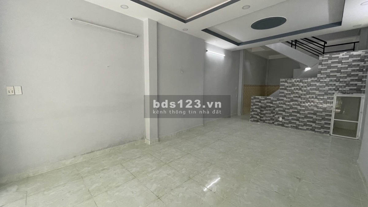 Bán nhà HXH Lê Văn Qưới, Bình Trị Đông, DT 60m² x 4 tầng, MT 5m, giá chỉ 5,4 tỷ đồng