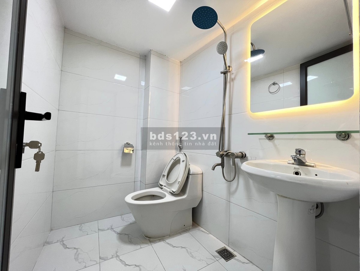 Cần bán gấp nhà trung tâm Đống Đa lô góc 40m 4 tầng cực gần phố giá chỉ nhỉnh 4 tỷ