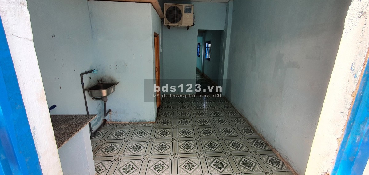 Bán nhà 2 mặt tiền hẻm ngay TP Dĩ An Bình Dương giá cực rẻ