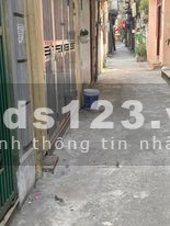 Nhà trong ngõ 466 ngô gia tự 30m giá bán 2,4 tỷ lh 0795867878