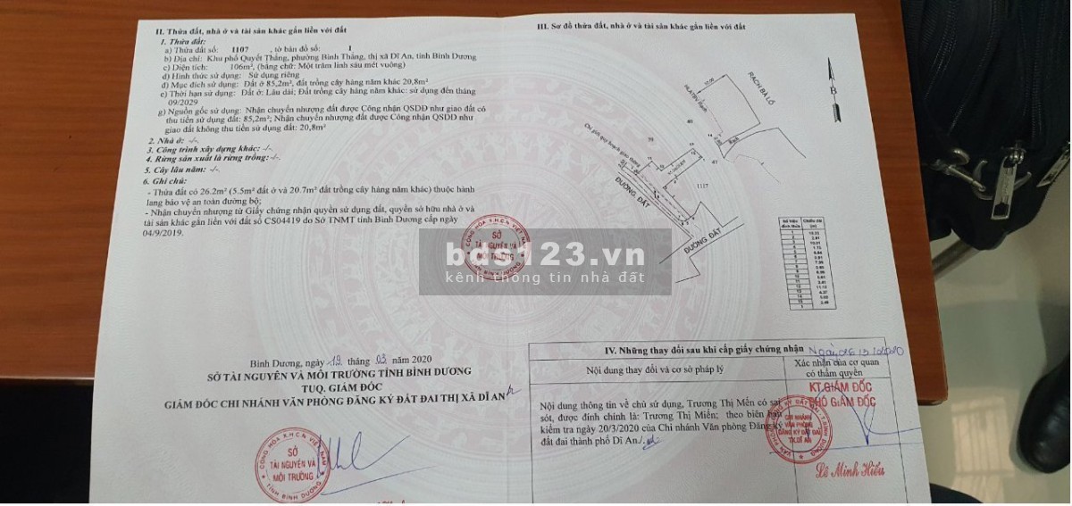 Bán nhà 2 mặt tiền hẻm ngay TP Dĩ An Bình Dương giá cực rẻ