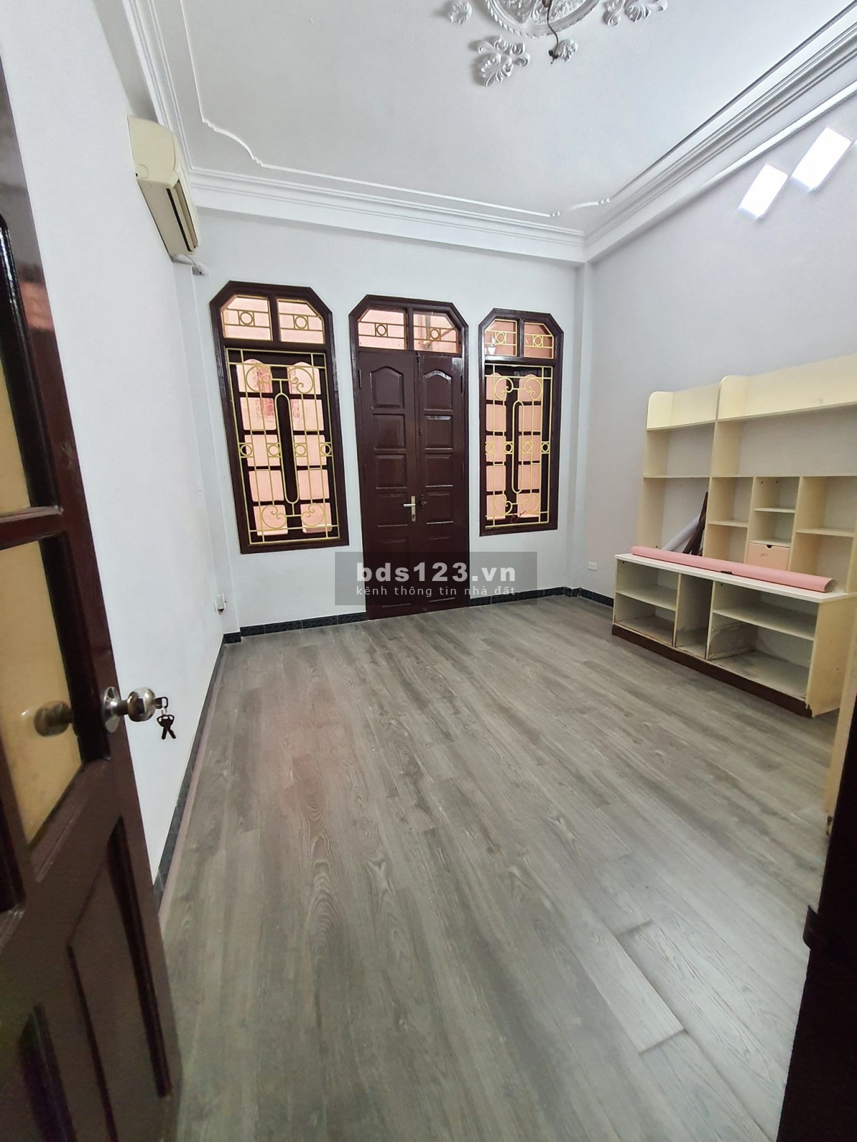Bán nhà Cầu Giấy diện tích 54m² x 4 tầng giá 5,8 tỷ đồng LH 0947137791