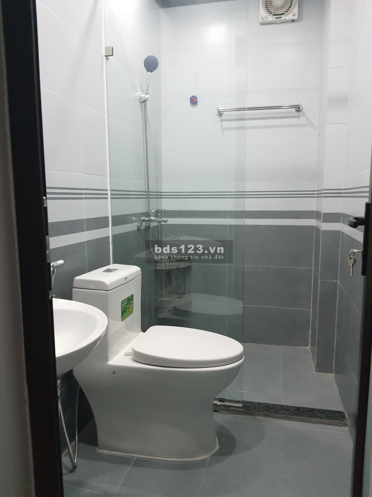 Bán nhà Cầu Giấy diện tích 54m² x 4 tầng giá 5,8 tỷ đồng LH 0947137791