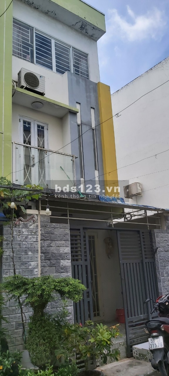 Cho thuê Nhà 2 lầu (90 m2), Lê Văn Lương, GẦN CHỢ NHƠN ĐỨC: 4.5 triệu/tháng