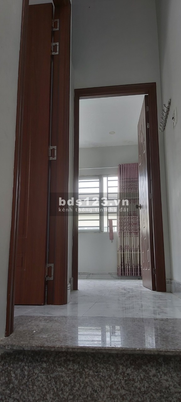 Cho thuê Nhà 2 lầu (90 m2), Lê Văn Lương, GẦN CHỢ NHƠN ĐỨC: 4.5 triệu/tháng