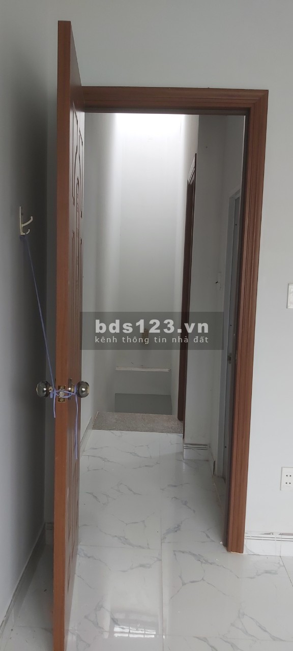 Cho thuê Nhà 2 lầu (90 m2), Lê Văn Lương, GẦN CHỢ NHƠN ĐỨC: 4.5 triệu/tháng