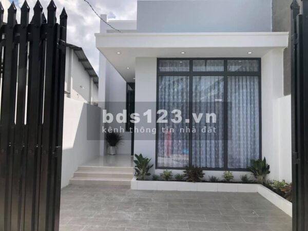 Chuyển Công Tác Ra Bắc Bán Gấp Nhà Cấp 4 150m2(5x30)+300m2(10x30) Đất Thông Thẳng Trường