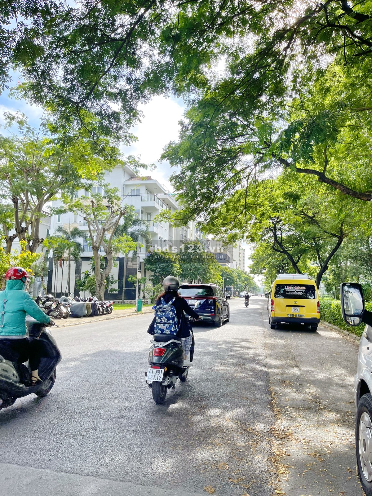 Bán nhà phố xinh lửng 3 lầu kinh doanh ổn định mặt tiền Hà Huy Tập Nam Thiên 3, Quận 7