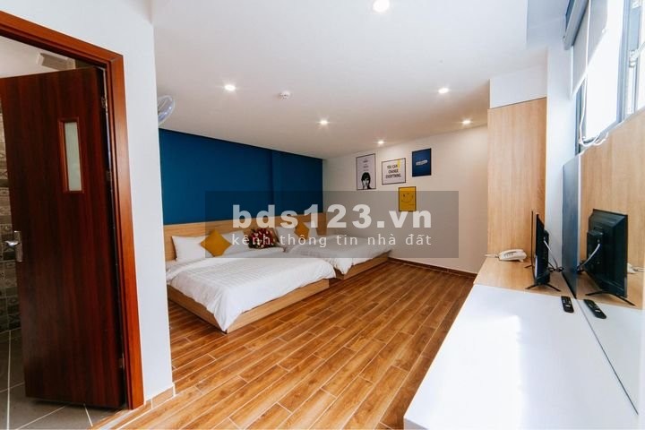 Bán khách sạn 2 mặt tiền đường Lê Hồng Phong, phường 4, Đà Lạt DT 383m², giá chỉ 26,5 tỷ đồng