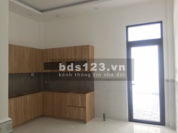 Bán nhà 1 trệt 1 lầu Xã Long Trạch, huyện Cần Đước, Long An