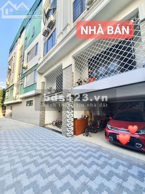 Hiếm!! Bán nhà Thạch Bàn Gara ô tô 46m2 x 5 Tầng 3,75 tỷ