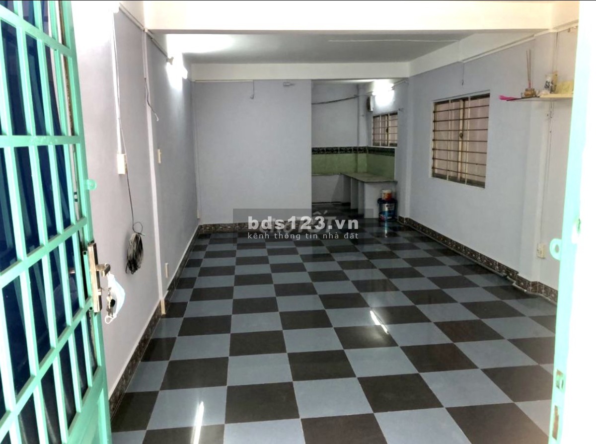 Bán căn hộ tầng 2 DT 38m2 có 1 PN C/C Nguyễn Thiện Thuật Q3