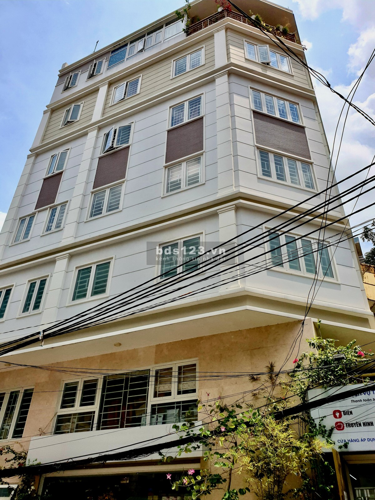 Cho thuê nguyên căn làm văn phòng 50m2 khu Cư xá Đô Thành Quận 3 giá chỉ 10 triệu/tháng