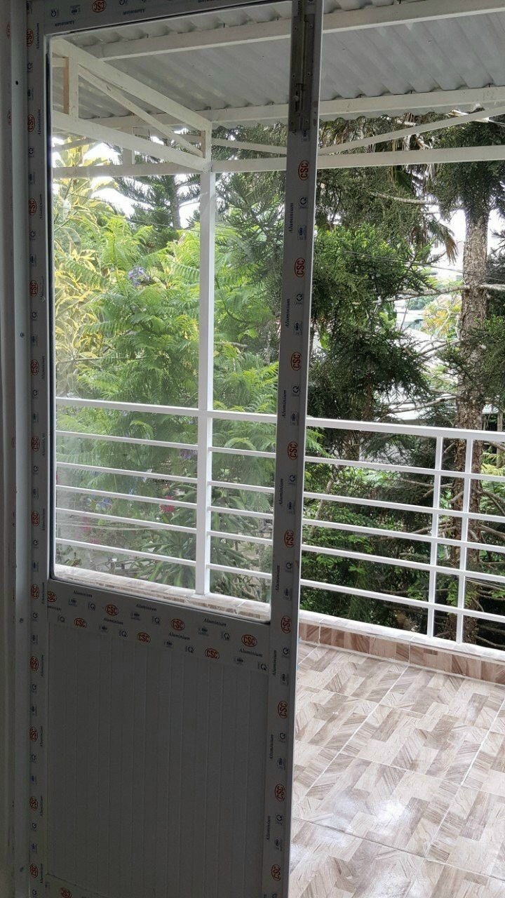 Bán căn nhà sổ xây dựng 65m2, giá 2.8 tỷ ngay trung tâm thành phố Mai Hắc Đế, phường 6, Đà Lạt