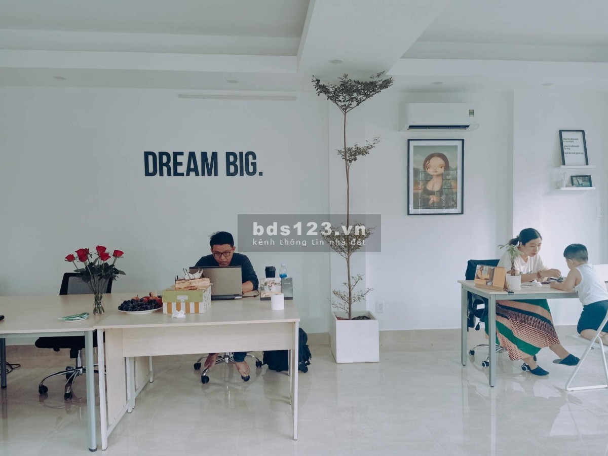 Cho thuê nguyên căn làm văn phòng 50m2 khu Cư xá Đô Thành Quận 3 giá chỉ 10 triệu/tháng